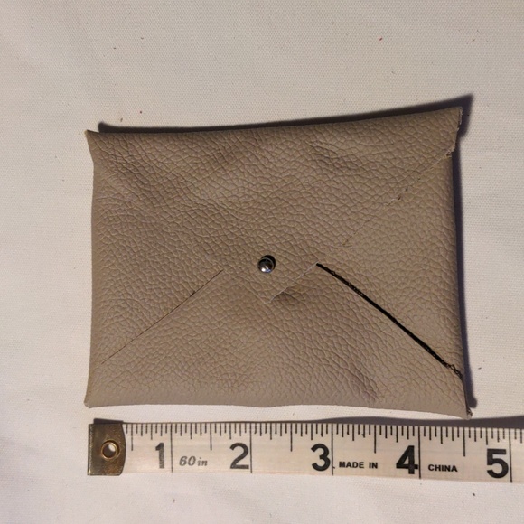 New! Handmade Genuine Leather Envelope Pouch Taupe - Picture 4 of 9